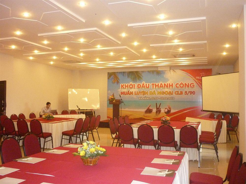 Vian Hotel Da Nang Esterno foto