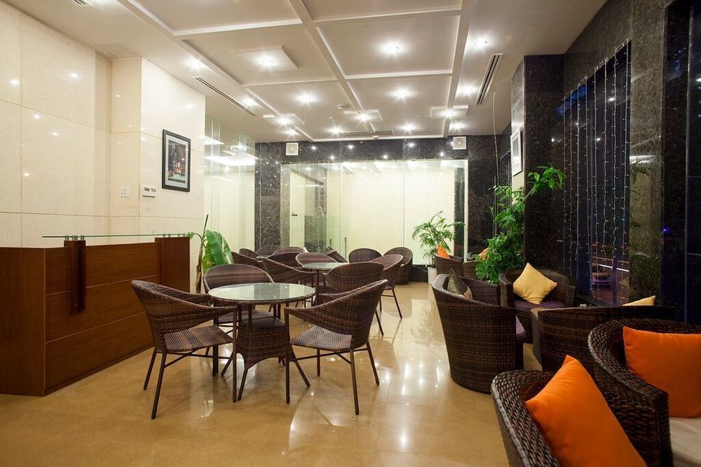 Vian Hotel Da Nang Esterno foto